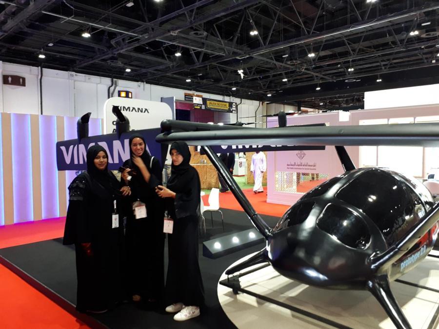 Il drone ha un abitacolo che ospita 1 persona, può arrivare a 150 km orari di velocità e ha un’autonomia di 1200 chilometri: l’idea è di farne il taxi del futuro prenotabile da App per spostarsi in città