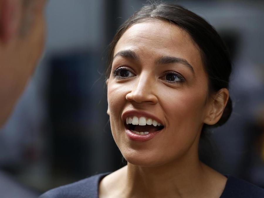 Alexandria Ocasio Ortez, lo stile della più giovane parlamentare Usa ...