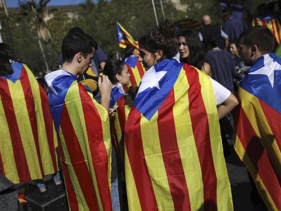  (AP Photo/Emilio Morenatti)