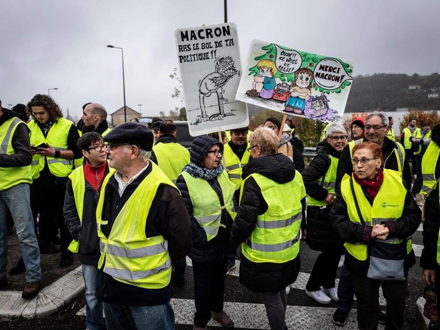 (Photo by JEAN-PHILIPPE KSIAZEK / AFP)