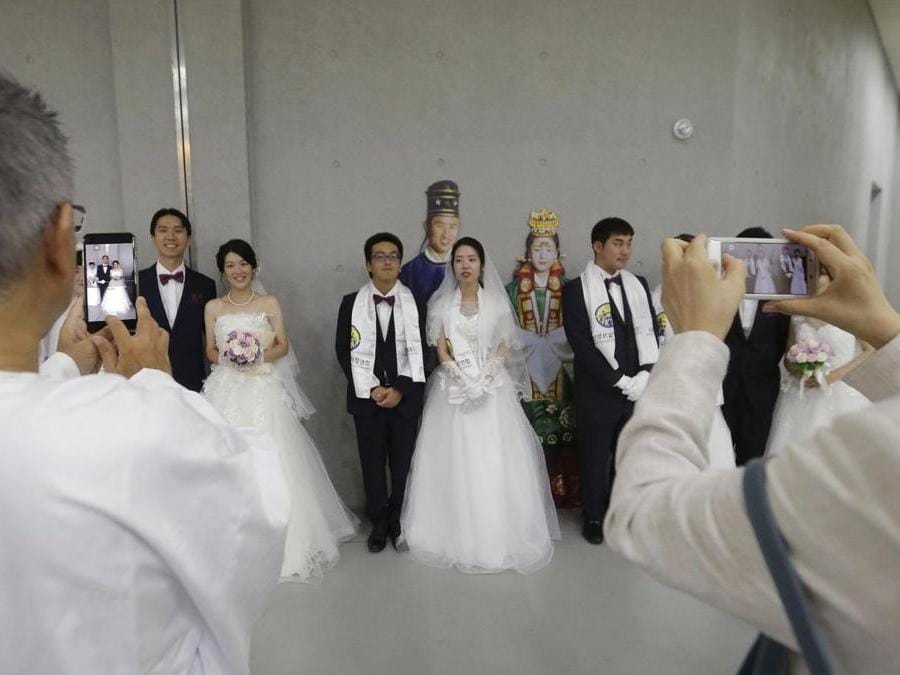 (AP Photo/Ahn Young-joon)