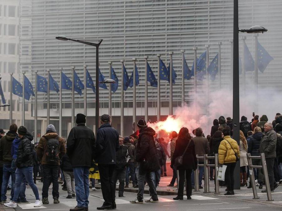 (Epa/Julien Warnand)