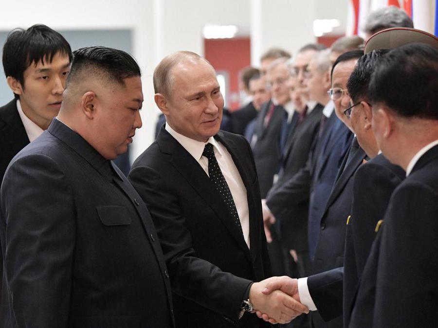 EPA/ALEXEI NIKOLSKY / SPUTNIK / KREMLIN POOL MANDATORY CREDIT