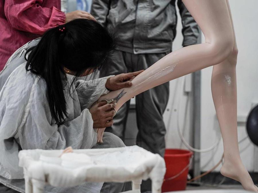 (Afp photo / Fred Dufour /  China-sex-lifestyle, Focus by Joanna Chiu)
