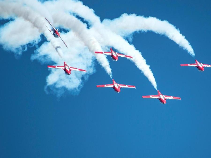 CANADA. Gli Snowbirds. La squadra acrobatica militare della Royal Canadian Air Force. (http://rcaf-arc-images.forces.gc.ca) 