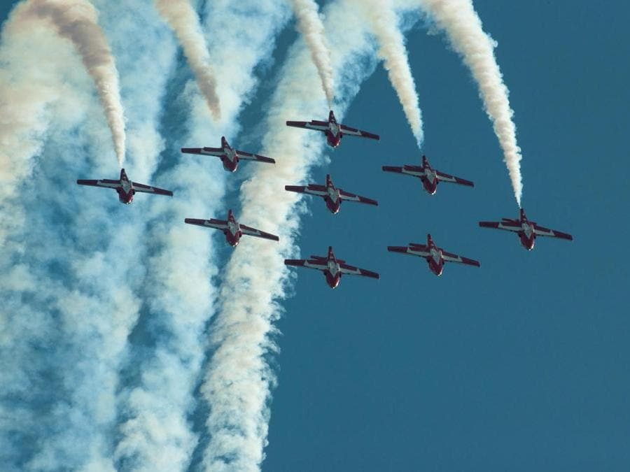 CANADA. Gli Snowbirds. La squadra acrobatica militare della Royal Canadian Air Force. (http://rcaf-arc-images.forces.gc.ca) 