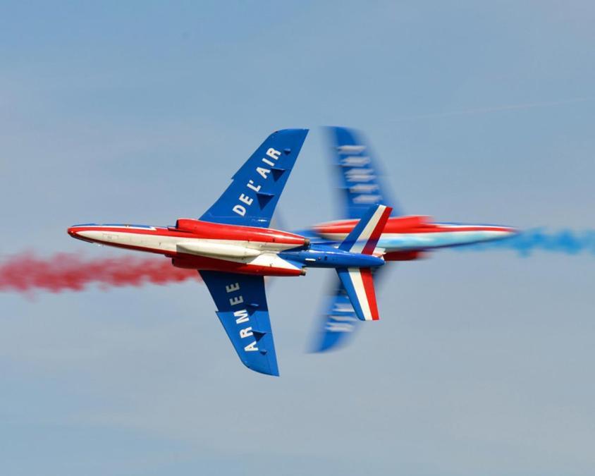 FRANCIA. La Patrouille de France (Paf). La pattuglia acrobatica ufficiale de l'Armée de l'air, dell'aeronautica militare francese. Nata nel 1931, è la più antica del mondo. (www.patrouilledefrance.fr)