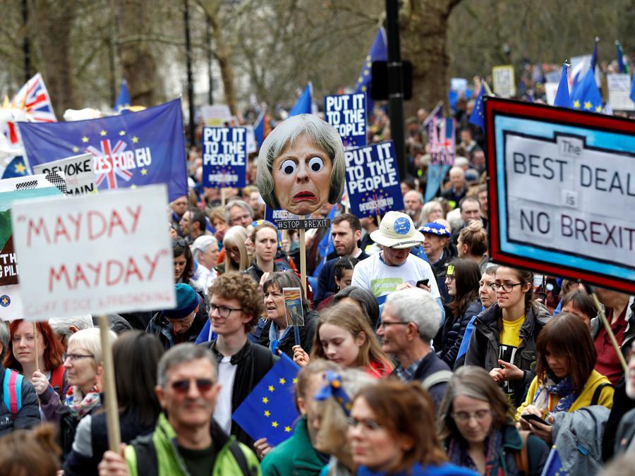 (REUTERS/Peter Nicholls)