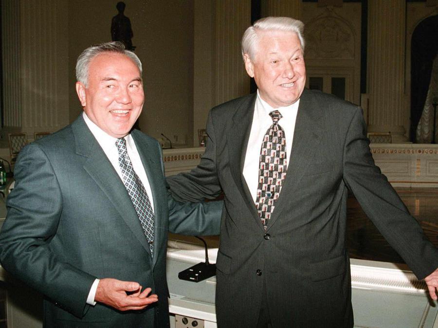 1998, Mosca. Con il presidente russo Boris Yeltsin (Epa)