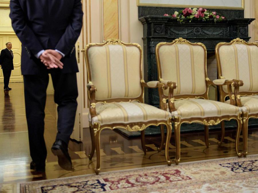 2015, Astana. Il presidente Nursultan Nazarbayev nel palazzo presidenziale (Afp)