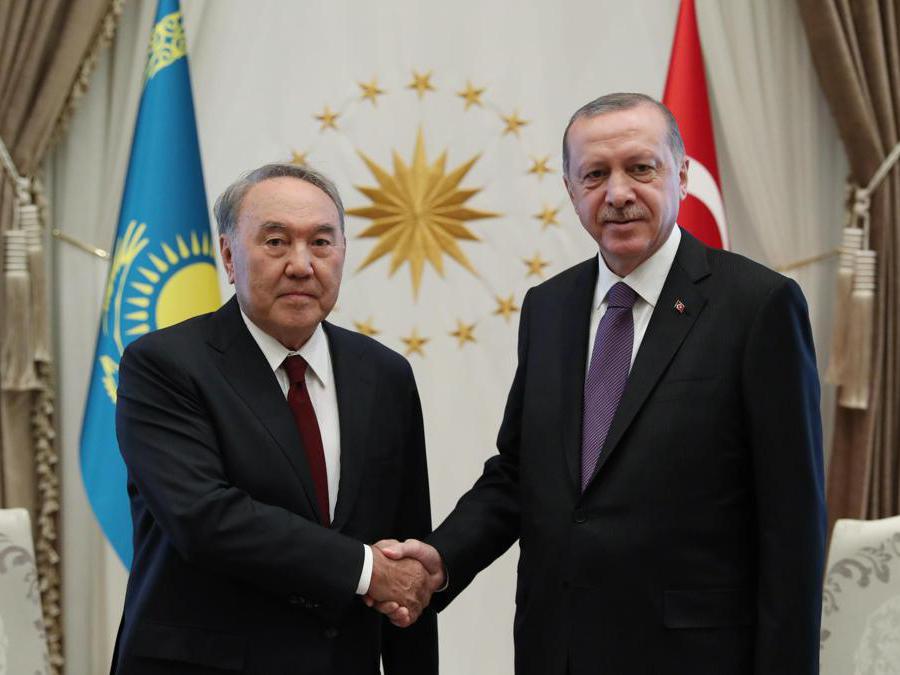2018. Con il presidente turco Recep Tayyip Erdogan (Epa)