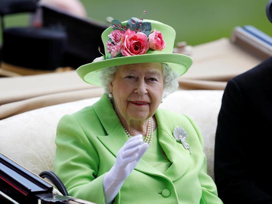 La regina Elisabetta II. REUTERS/Peter Nicholls
