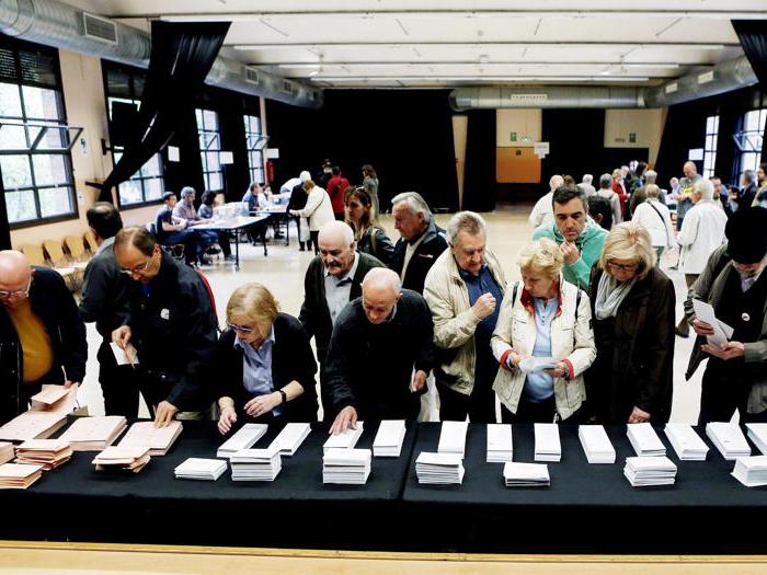 Spagna, 37 milioni di elettori alle urne per il nuovo Parlamento