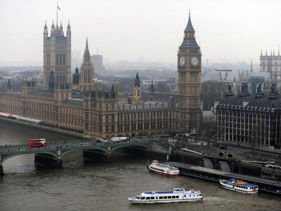 Il Parlamento di Londra. EPA/ANDY RAIN