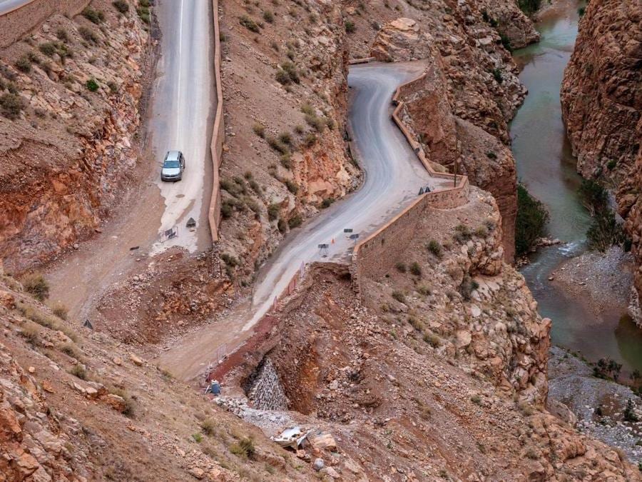 MAROCCO. Dades Gorge. Questa strada tortuosa è spesso inclusa nelle liste delle prime cinque strade più pericolose del pianeta. (OLYCOM)