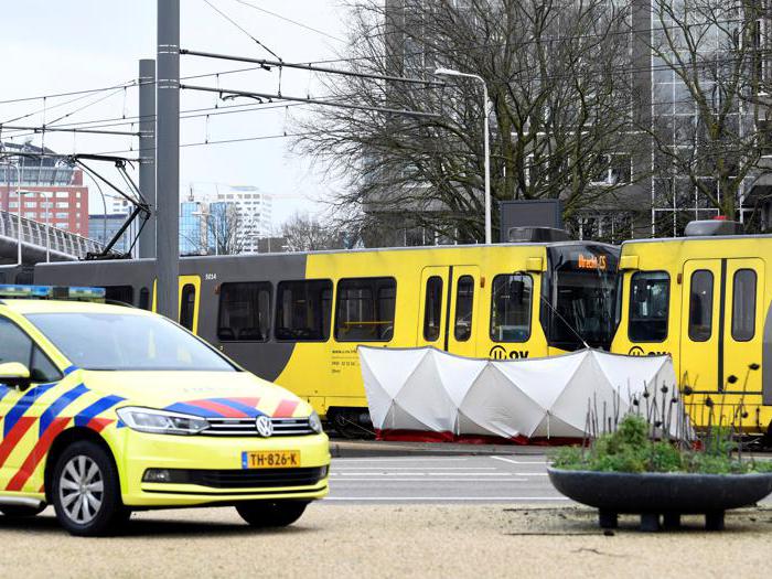 Utrecht, caccia all’uomo dopo la sparatoria in tram