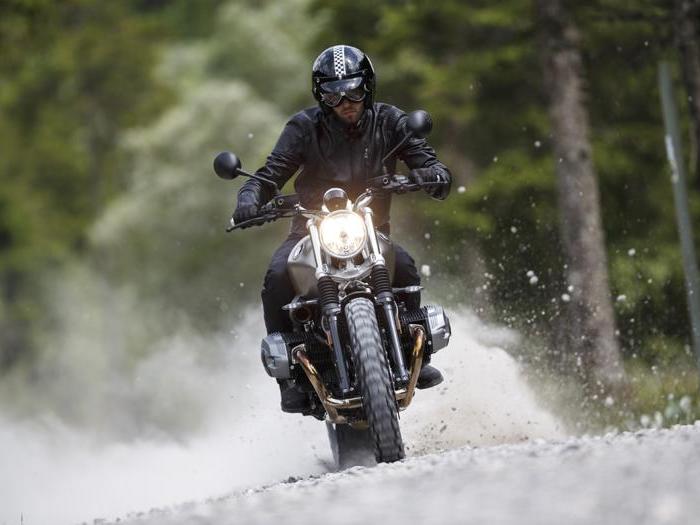 Bmw R nineT Scrambler, la prova della tedesca “essenziale” - Il Sole 24 ORE