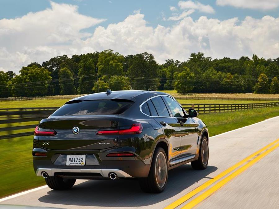 Bmw X4, il nuovo suv coupé