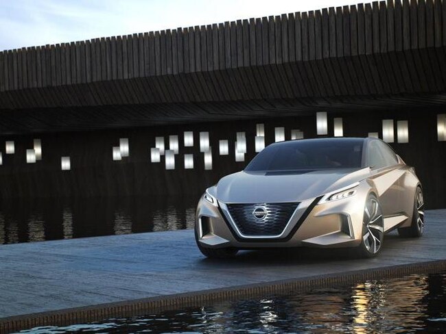  Nissan Vmotion 2.0, ecco l'auto del futuro 
