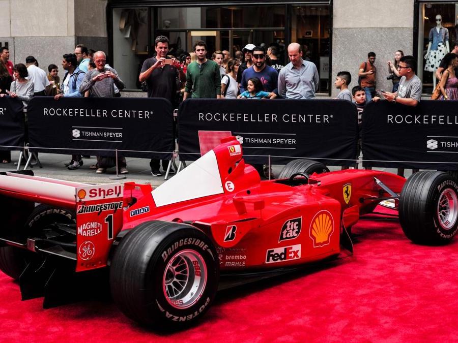 Ferrari F2001 (AFP PHOTO / Jewel SAMAD)