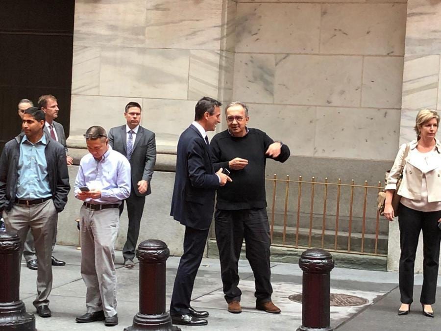 Sergio Marchionne fotografato davanti a Wall Street in occasione della celebrazione dei 70 anni della Ferrari, New York, 09 ottobre 2017 (ANSA / Serena Di Ronza)