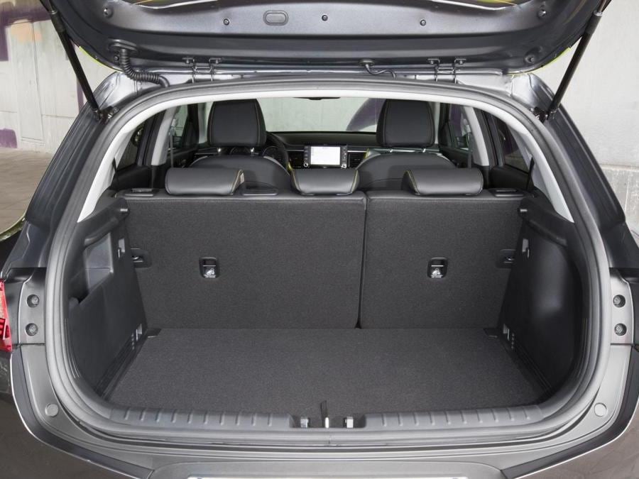 Kia Stonic, Abbiamo Guidato Il Nuovo Suv «Urbano»: Ecco Come Va - Il Sole 24 Ore