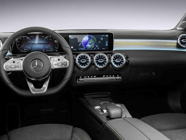 Mercedes Classe A, gli interni della nuova generazione