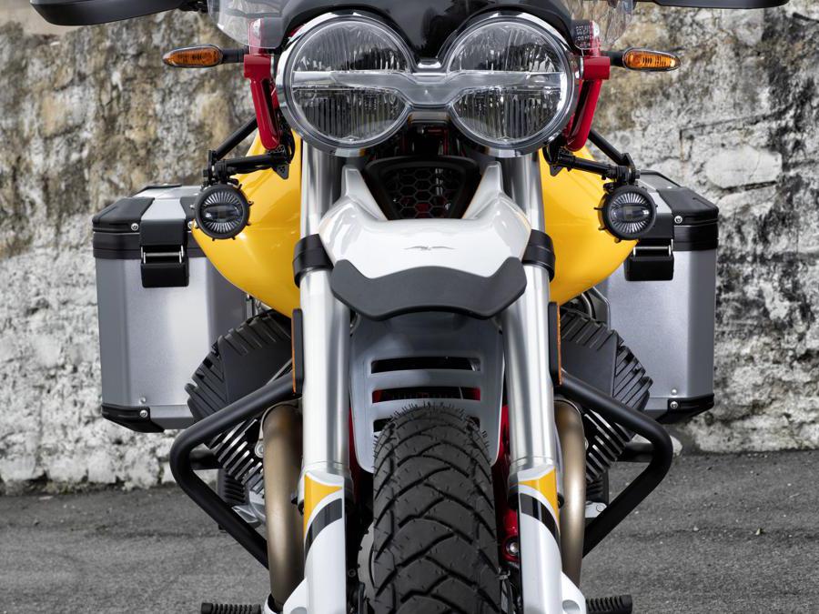 La V85 TT, crossover made in Moto Guzzi - La Gazzetta dello Sport