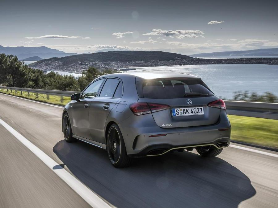 Mercedes-Benz A 250