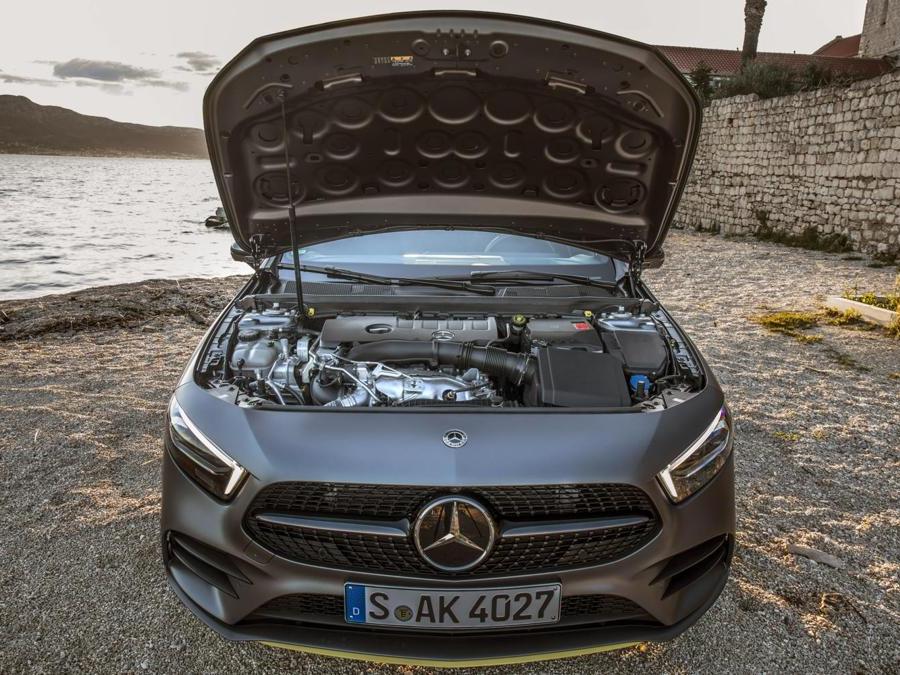 Mercedes-Benz A 250