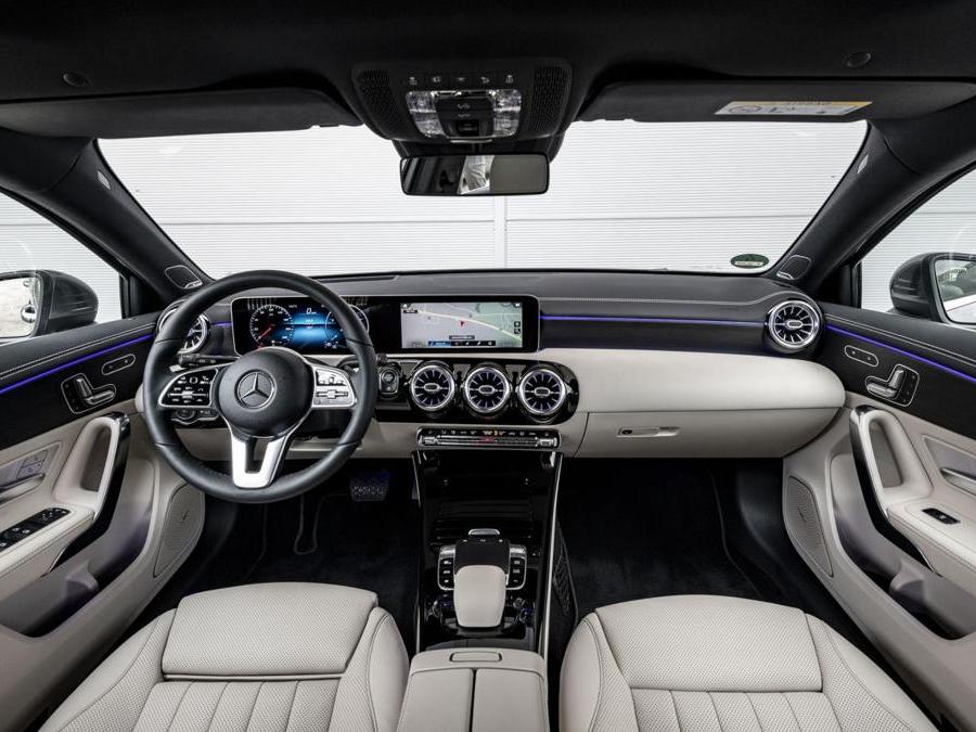 Mercedes-Benz A 200 