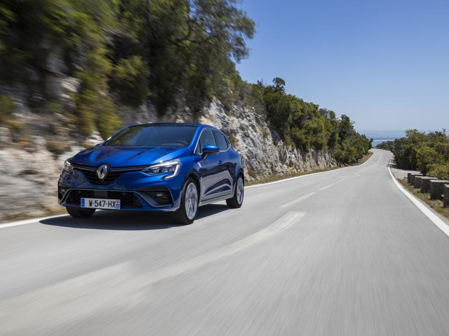 Nuova Renault Clio, tutte le foto del debutto in strada Il Sole 24 ORE