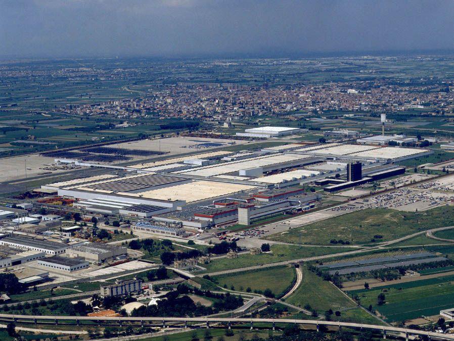 Lo stabilimento di Pomigliano D'Arco