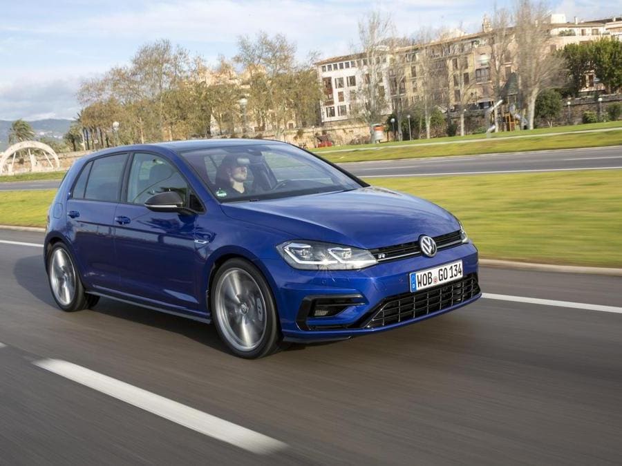 Golf  R