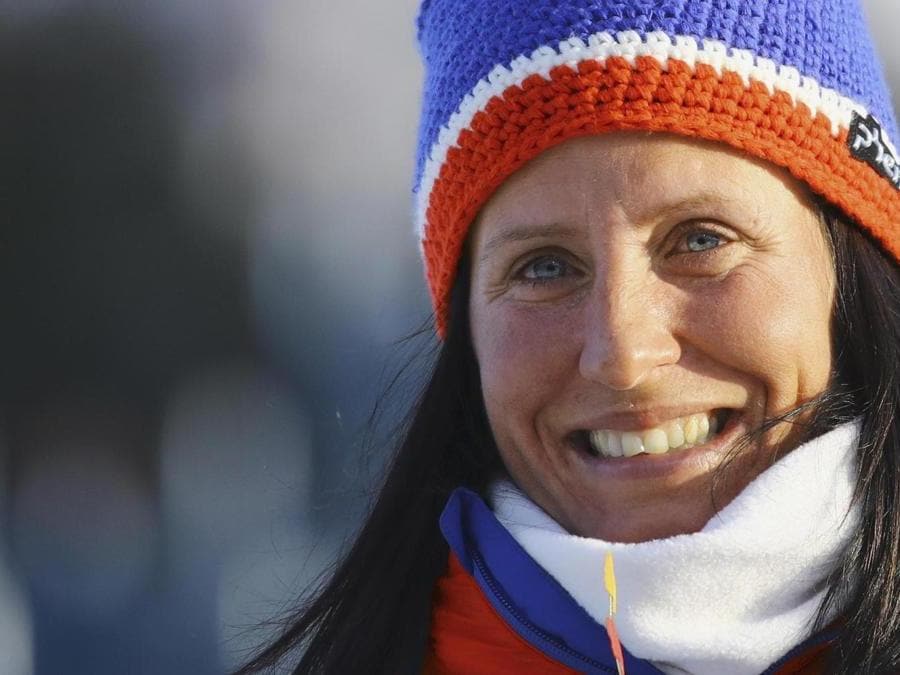 SCI DI FONDO. MARIT BJOERGEN. L'atleta più medagliata ai Giochi olimpici invernali, all'età di 38 anni, lascia le competizioni internazionali. In carriera ha collezionato 15 titoli olimpici (8 ori, 4 argenti e 3 bronzi). 26 titoli mondiali, quattro Coppe del mondo generale e otto di specialità. (Afp)