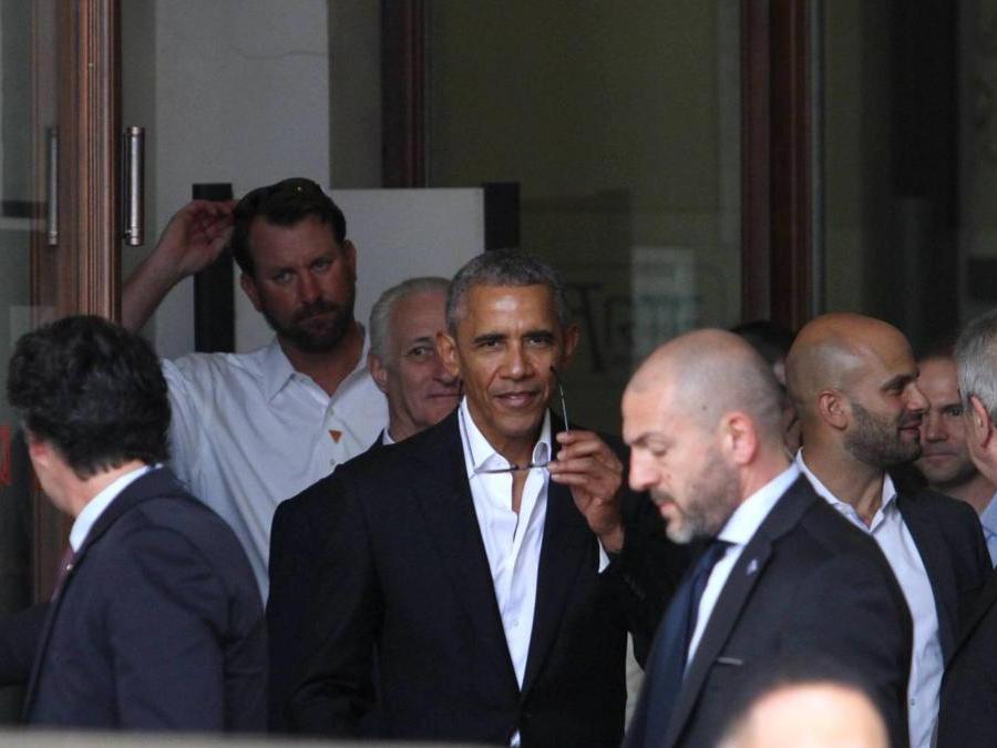 Barack Obama visita la Pinacoteca Ambrosiana in Piazza San Sepolcro (Alberto Cattaneo / Fotogramma)  