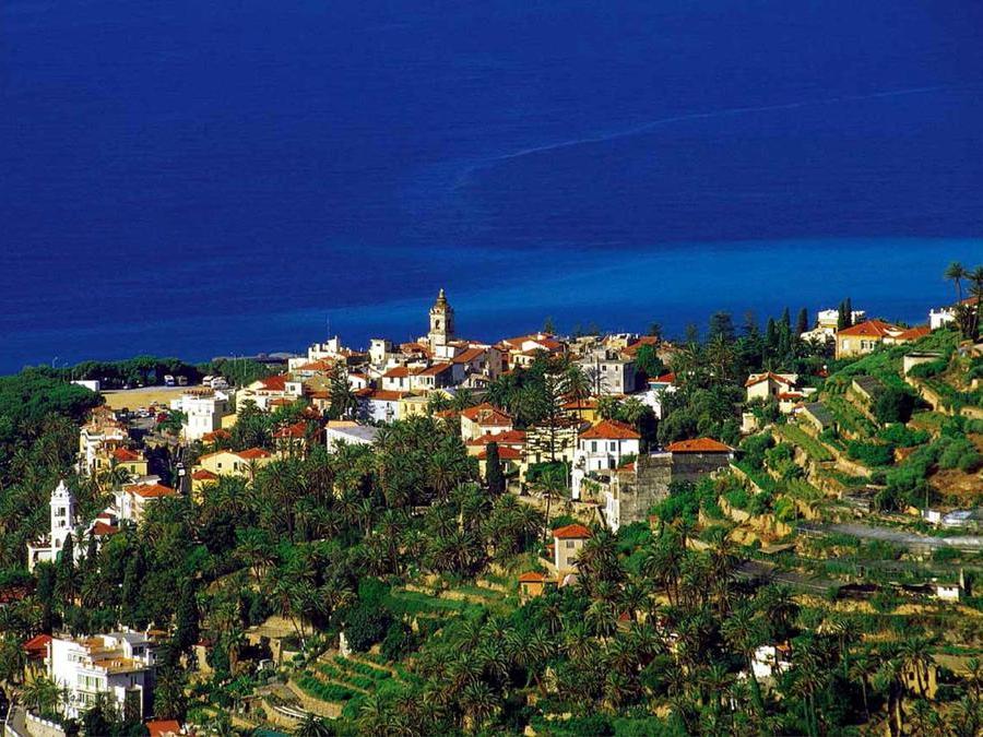 Bordighera, Liguria (ANSA/ LUCA ZENNARO)