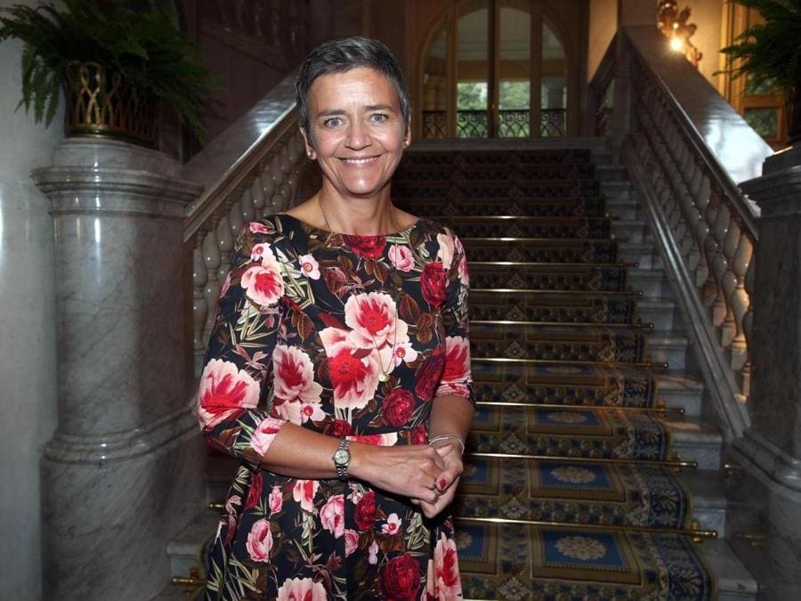 Margarethe Vestager, Commissario Europeo per la Concorrenza, durante una pausa dei lavori del forum. ANSA / MATTEO BAZZI