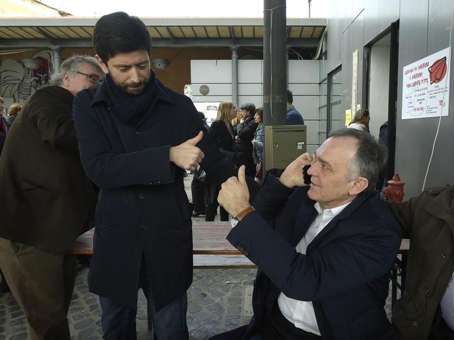 Roma, 25 Febbraio 2017 Roberto Speranza ed Enrico Rossi durante la prima assemblea del Movimento Democratici e Progressisti ph. © Luigi Mistrulli