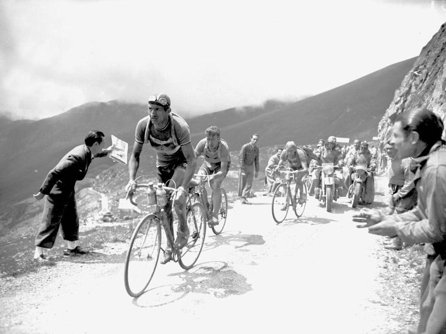 L'italiano Gino Bartali, vincitore di due Tour de France, nel 1938 e nel 1948. (AFP)