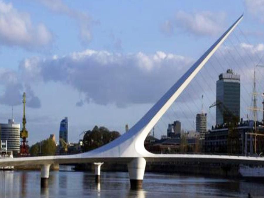 Ponte “Puente de la Mujer” in Argentino