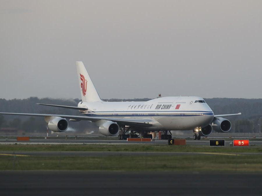 L’arrivo del presidente cinese Xi Jinping all’aeroporto Leonardo Da Vinci di di Fiumicino il 21 marzo 2019. (AP Photo/Andrew Medichini)