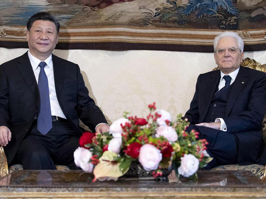 Il presidente cinese Xi Jinping con il presidente della Repubblica, Sergio Mattarella (Ansa / Ufficio stampa Quirinale)