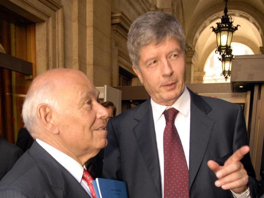 2006. Assemblea Bankitalia  con Salvatore Ligresti con Gabriele Galateri di Genola (Daloiso Lorenzo/Fotogramma)