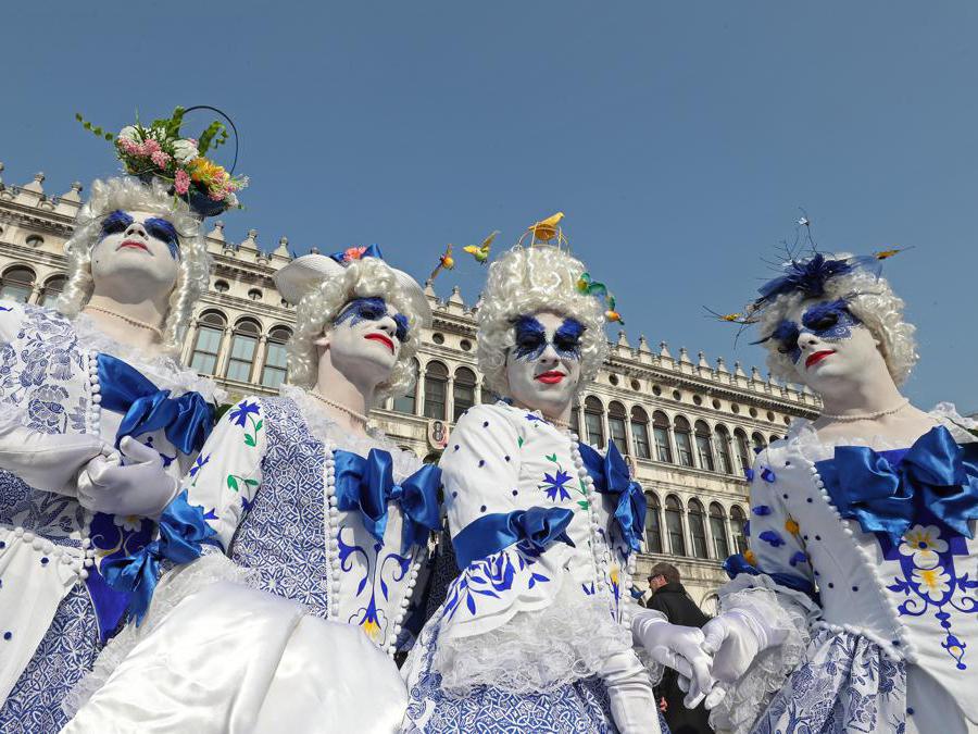 REUTERS/Yves Herman