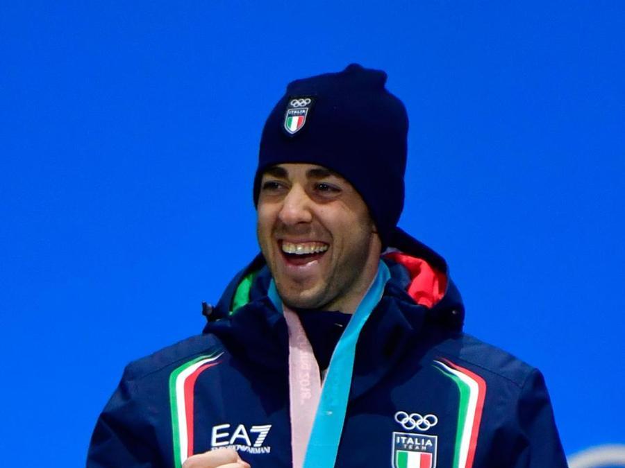 Federico Pellegrino, medaglia d'argento nella sprint classica dello sci di fondo. / AFP PHOTO / Martin BUREAU