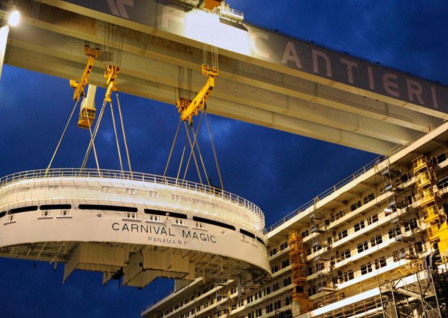 Navi crociera, Carnival Magic (www.fincantieri.com/it/)