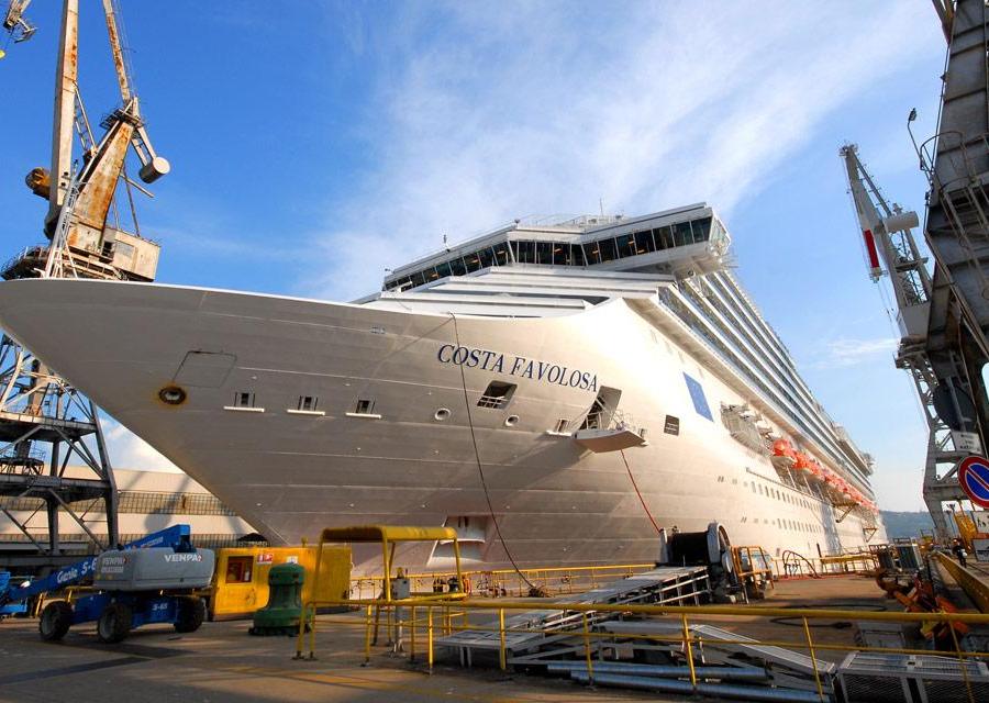Navi crociera, Costa Favolosa (www.fincantieri.com/it/)