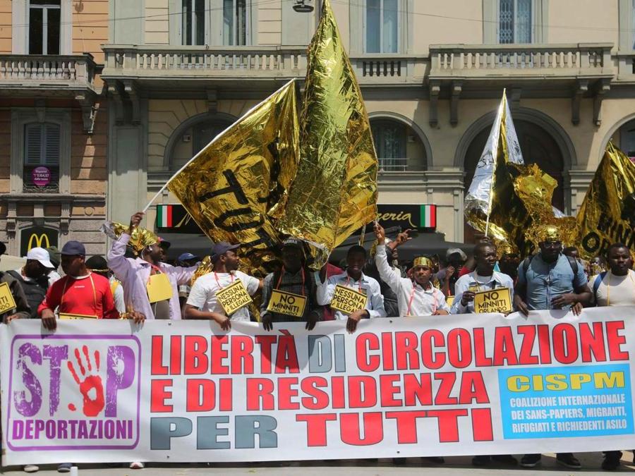 Manifestazione Migranti A Milano Il Sole 24 Ore 8877