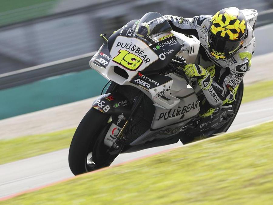 Alvaro Bautista,  Angel Nieto  / EPA/FAZRY ISMAIL